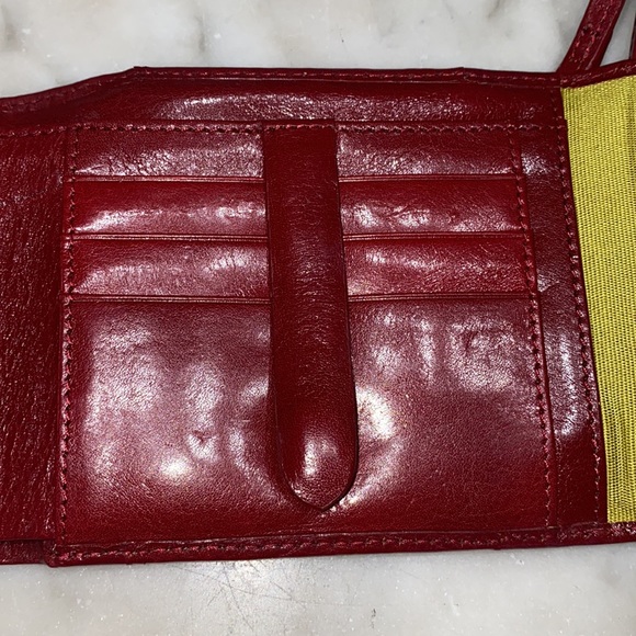HOBO Int Red Glazed Leather String Wallet EUC - Picture 9 of 12